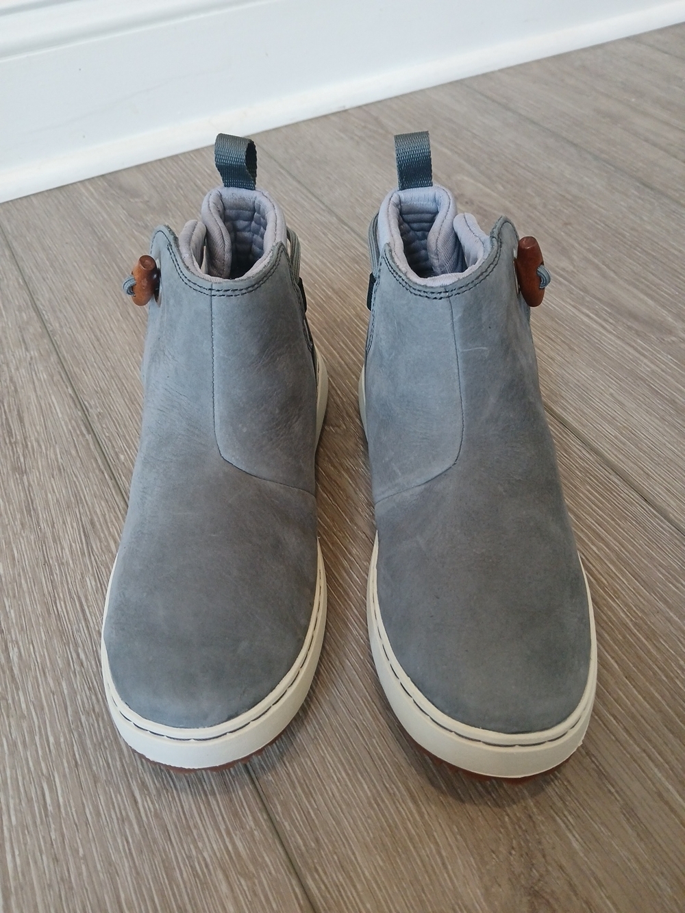 LL BEAN WOMEN'S 6 Gray Suede Slip-On Casual Boots NEW